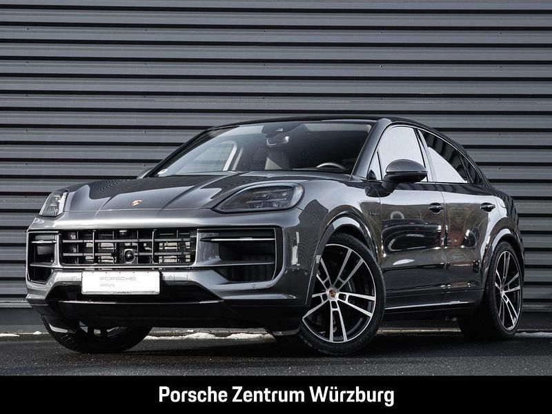 Grau Gebraucht 2025 Porsche Cayenne E-Hybrid Coupe Coupé | 117.890 € (Fairer Preis) - Bild 1/4