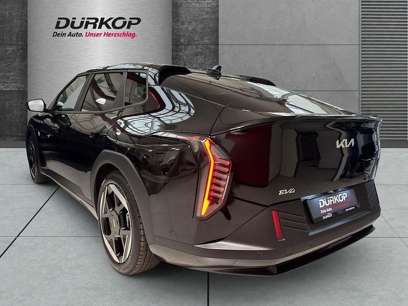 Neu Kia EV4 Earth 150 kW (204 PS) 2025 Schwarz Limousine