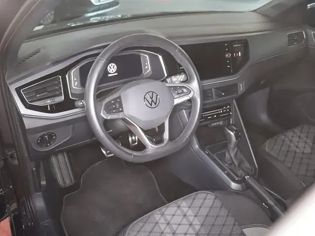 Gebraucht VW Taigo R-line 150 PS (110 kW) 2025 Rauchgrau metallic (metallic) SUV