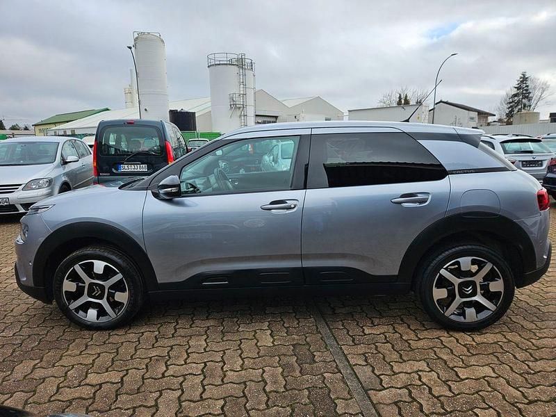 Gebraucht Citroën C4 Shine 110 PS (80 kW) 2020 Grau SUV