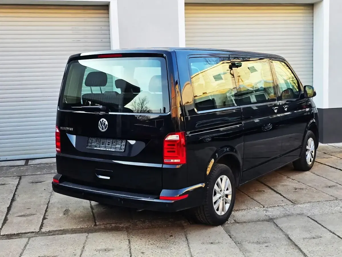 Gebraucht VW T6 Comfortline 150 PS (110 kW) 2018 Schwarz Van