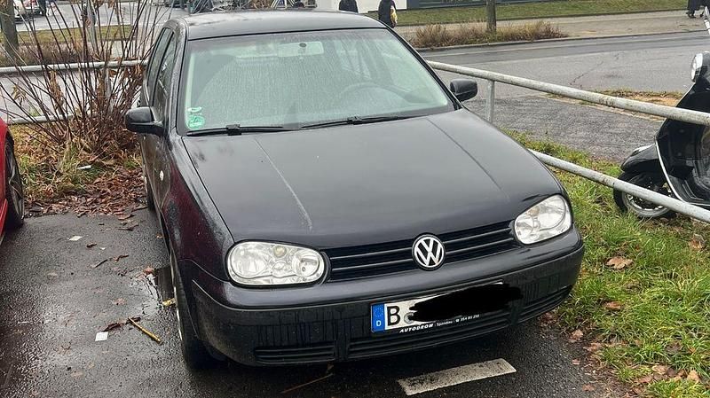 Gebraucht VW Golf IV 75 PS (55 kW) 2003 Schwarz Limousine