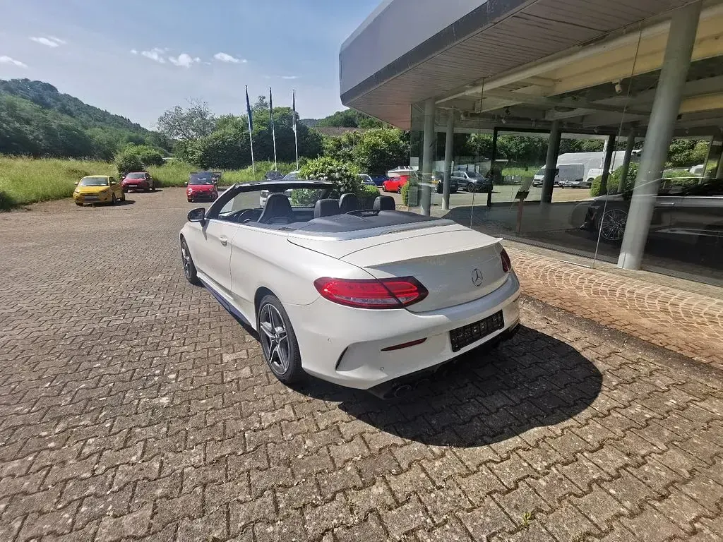 Gebraucht Mercedes C43 AMG AMG 390 PS (286 kW) 2018 Weiß Cabrio