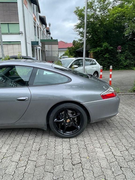 Gebraucht Porsche 911 Carrera 320 PS (235 kW) 2001 Grau Coupé
