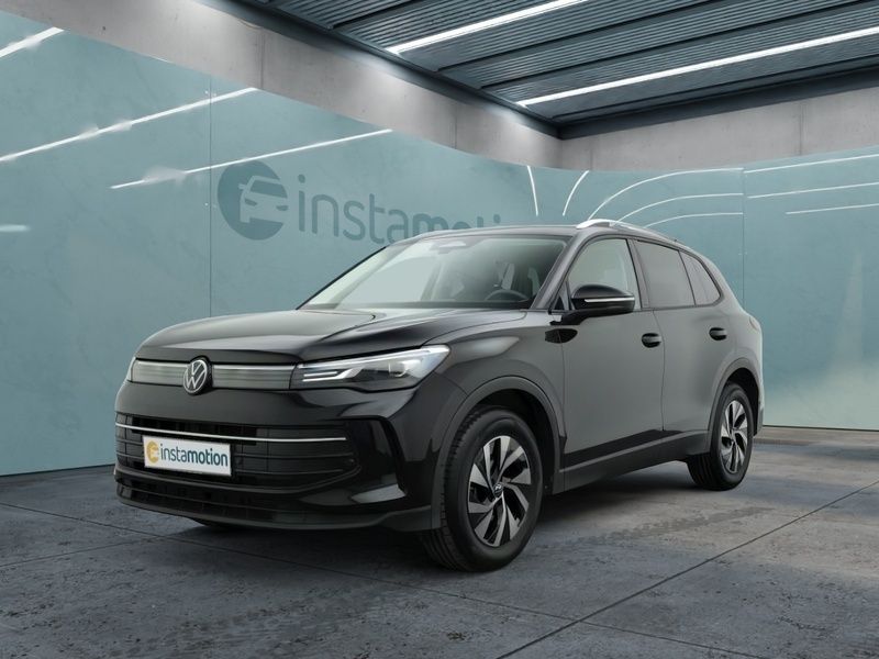 Gebraucht VW Tiguan Design 150 PS (110 kW) 2024 Schwarz SUV