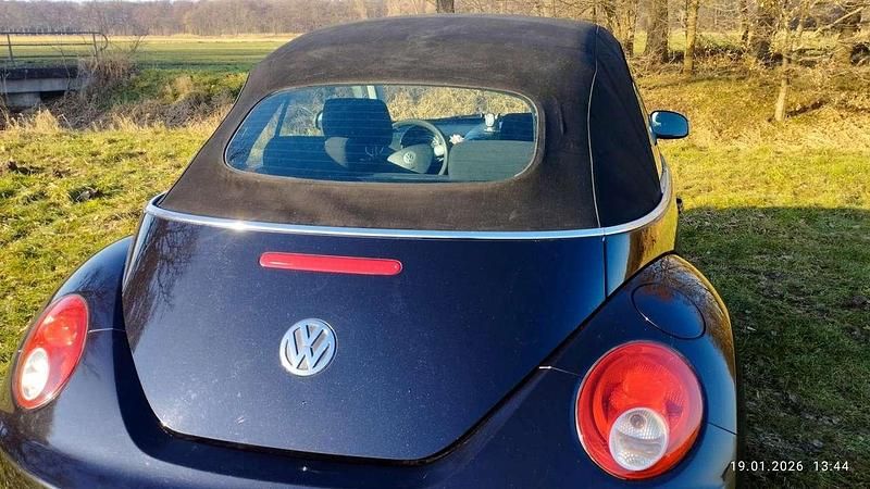 Gebraucht VW New Beetle 102 PS (75 kW) 2007 Schwarz Kleinwagen