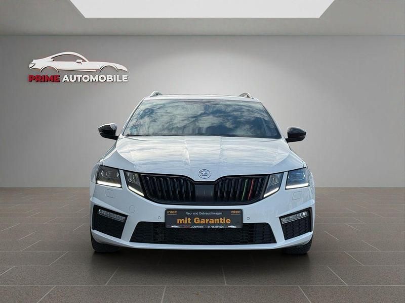 Gebraucht Skoda Octavia RS 184 PS (135 kW) 2019 Weiß Kombi
