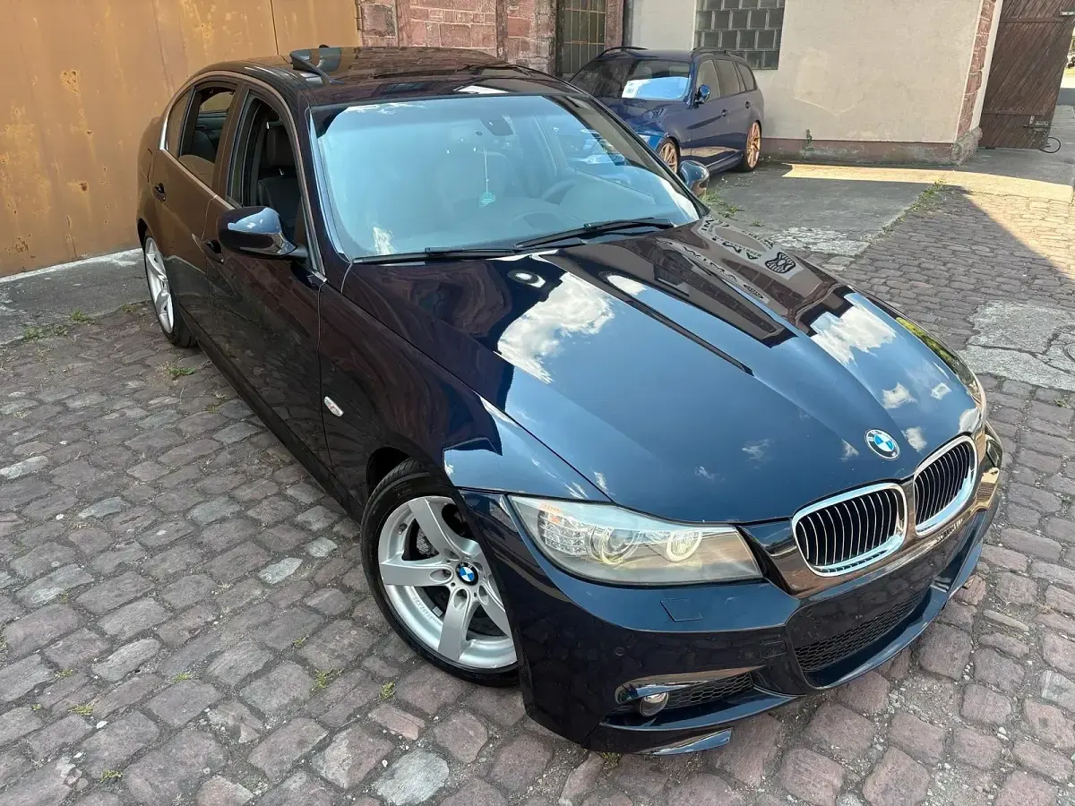 Gebraucht BMW 330 M Sport 245 PS (180 kW) 2009 Blau Limousine