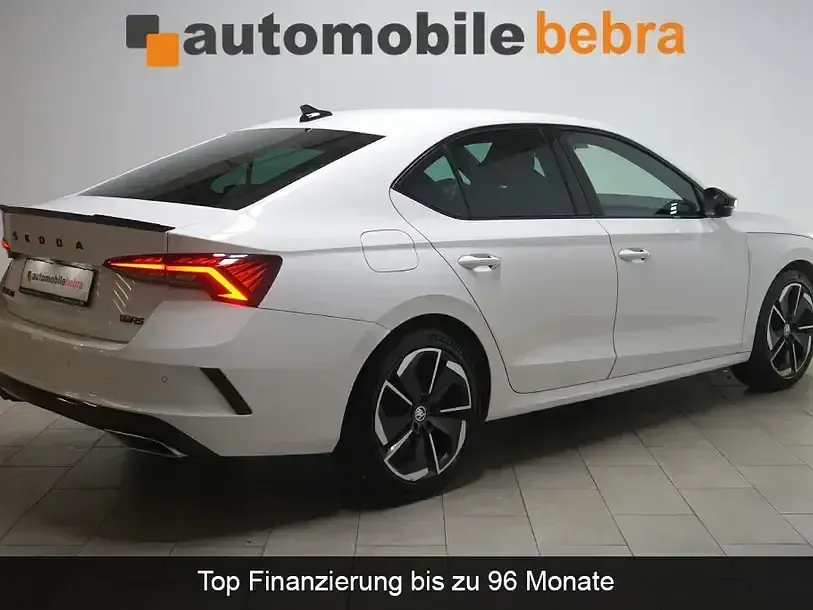 Gebraucht Skoda Octavia RS 200 PS (147 kW) 2022 Weiß Limousine