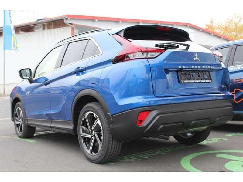 Gebraucht Mitsubishi Eclipse Cross 188 PS (138 kW) 2022 Laserblau SUV