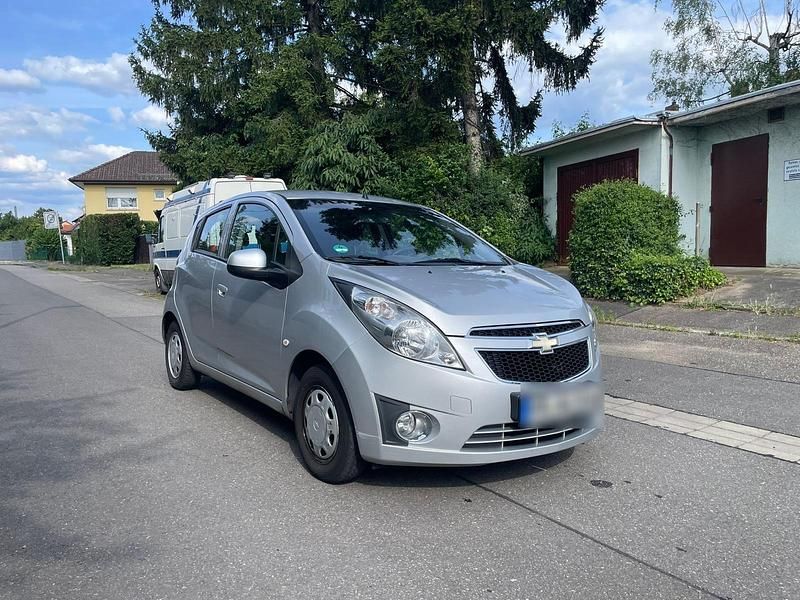 Grau Gebraucht 2012 Chevrolet Spark LS Kleinwagen | 2.000 € - Bild 1/4