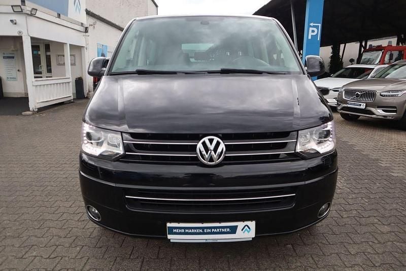 Usata VW Multivan Highline 179 CV (131 kW) 2015 Monovolume