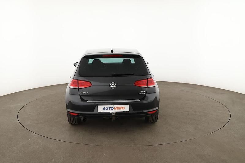 Gebraucht VW Golf VII Comfortline 2016 Schwarz Limousine