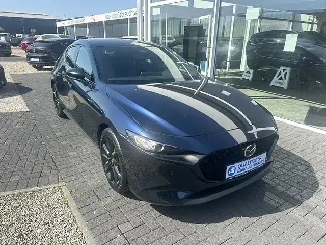 Gebraucht Mazda 3 Nagisa 140 PS (102 kW) 2025 Blau Limousine