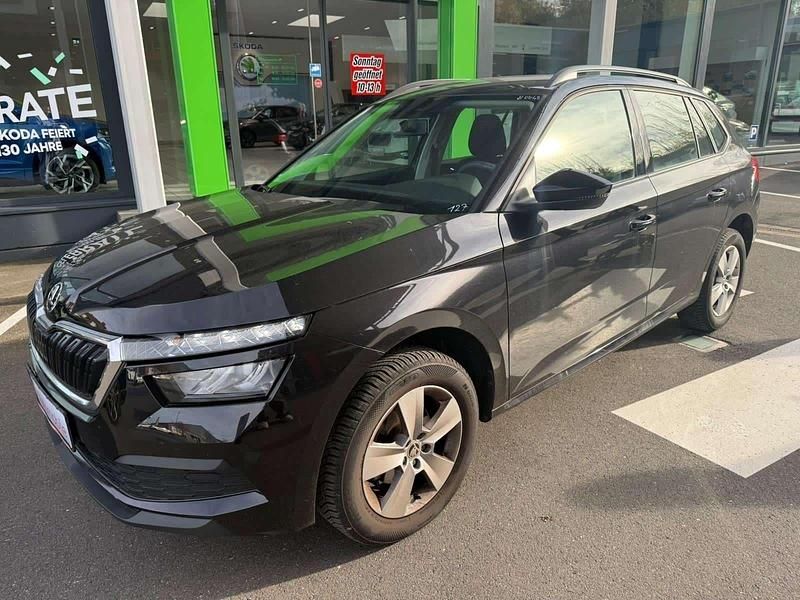 Schwarzmagic perleffekt Gebraucht 2021 Skoda Kamiq SUV | 15.880 € (Guter Preis) - Bild 1/4