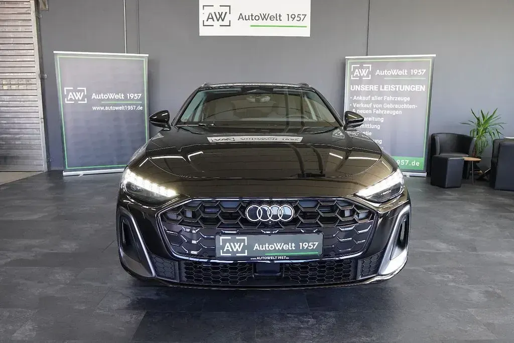 Gebraucht Audi A5 S-Line 204 PS (150 kW) 2025 Schwarz Kombi