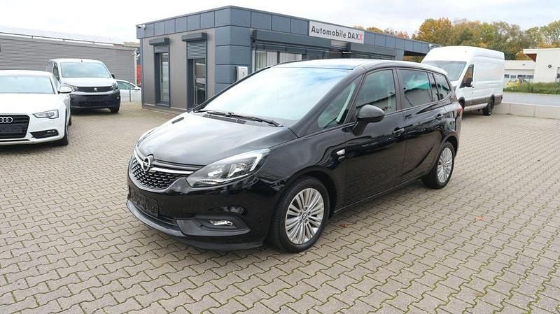 Schwarz Gebraucht 2018 Opel Zafira Active Van / Kleinbus | 10.790 € (Superpreis) - Bild 1/4