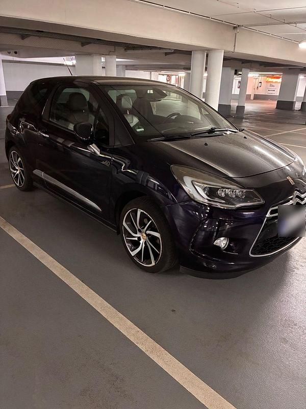 Gebraucht Citroën DS3 So Paris 110 PS (80 kW) 2015 Blau Kleinwagen