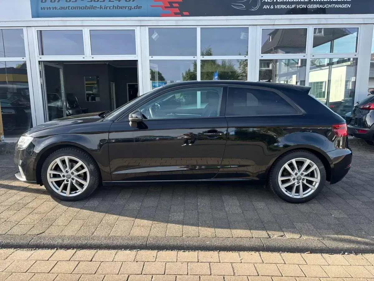 Gebraucht Audi A3 Sport 150 PS (110 kW) 2017 Schwarz Limousine