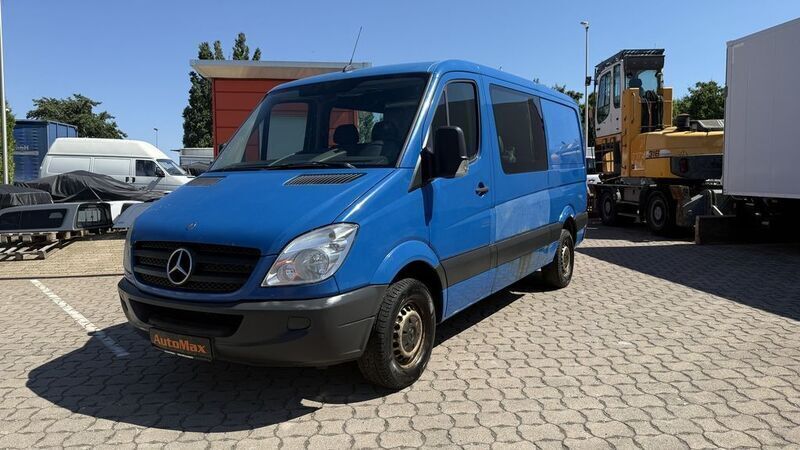 Enzianblau Gebraucht 2010 Mercedes Sprinter Van | 3.999 € (Superpreis) - Bild 1/2
