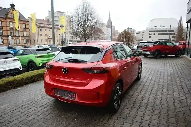 Usado Opel Corsa-e Edition 100 kW (136 HP) 2023 Vermelho Citadino