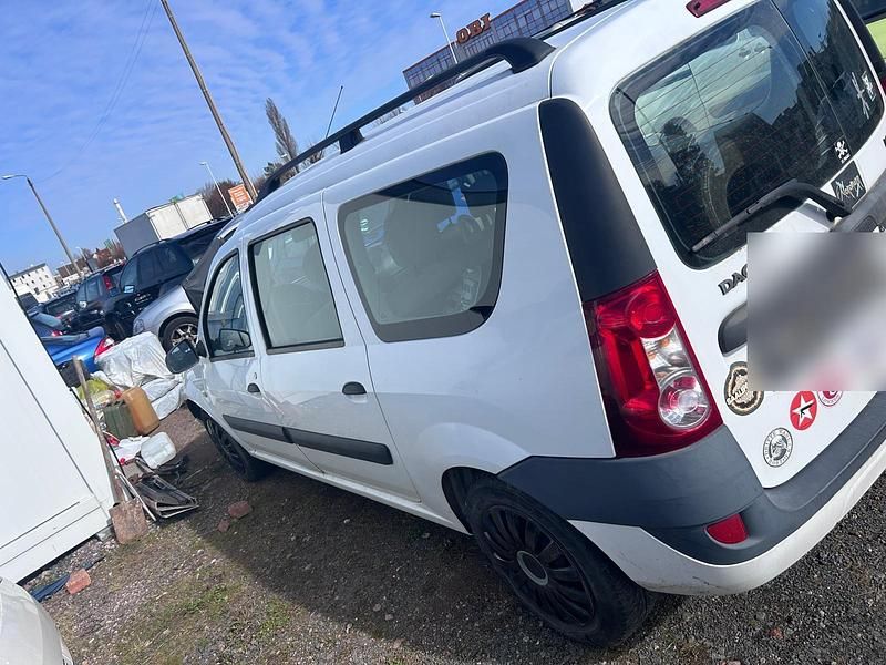 Gebraucht Dacia Logan 60 PS (44 kW) 2008 Weiß Kombi