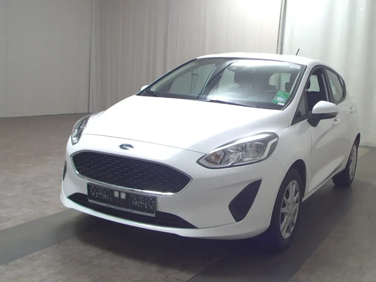 Gebraucht Ford Fiesta Cool & Connect 75 PS (55 kW) 2020 Frost weiss (metallic) Kleinwagen