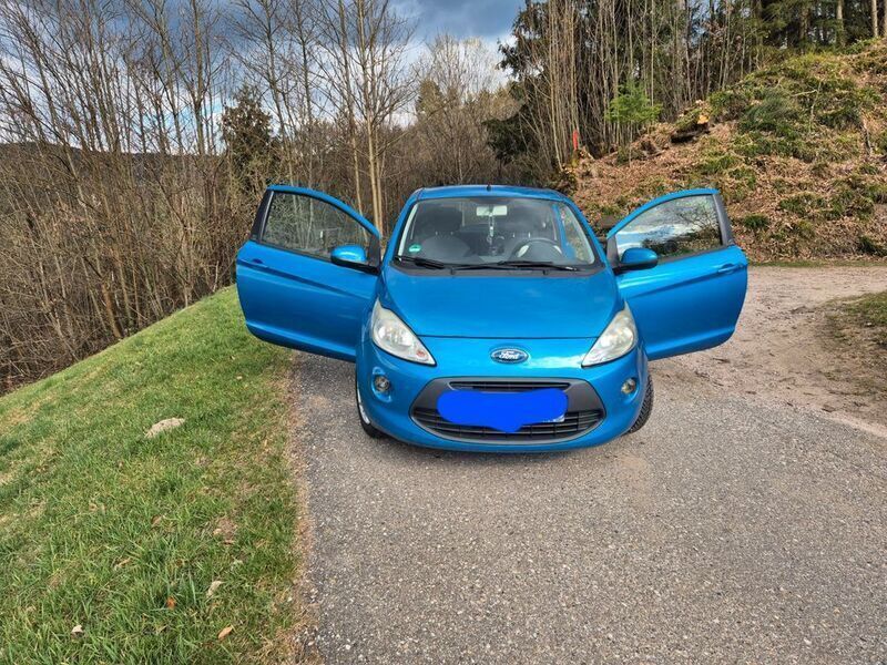 Blau Gebraucht 2009 Ford Ka Ambiente Kleinwagen | 2.800 € (Fairer Preis) - Bild 1/4