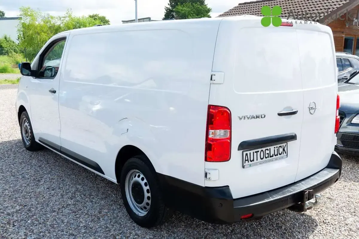 Gebraucht Opel Vivaro Edition 122 PS (89 kW) 2021 White jade Van / Kleinbus