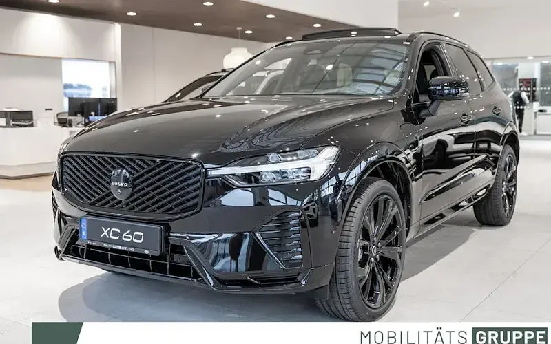Nowe Volvo XC60 Plus 455 KM (334 kW) 2026 Czarny SUV