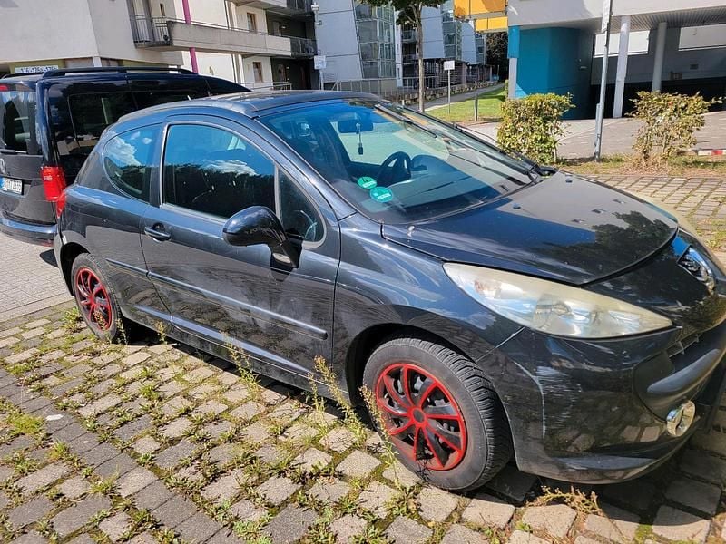 Schwarz Gebraucht 2007 Peugeot 207 Coupé | 900 € (Superpreis) - Bild 1/4