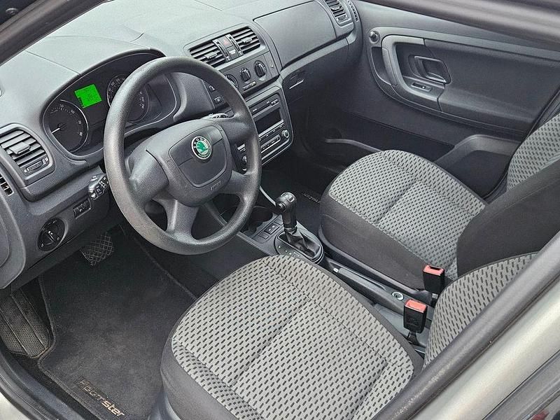 Gebraucht Skoda Roomster Style 105 PS (77 kW) 2011 Beige Van / Kleinbus