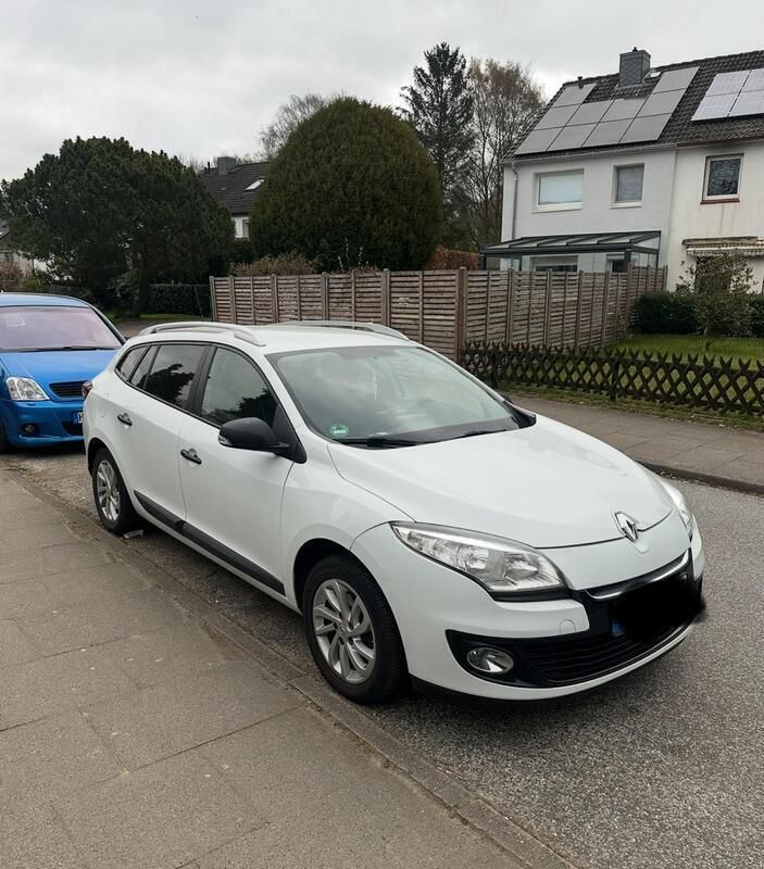 Weiß Gebraucht 2013 Renault Mégane GrandTour Kombi | 5.450 € (Fairer Preis) - Bild 1/4