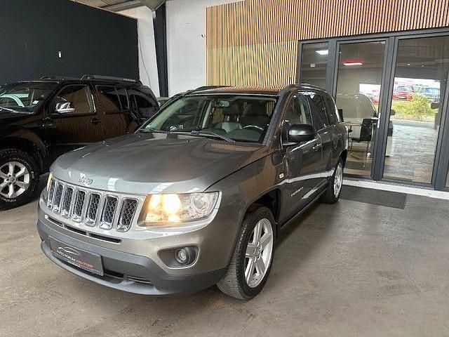 Grau Gebraucht 2012 Jeep Compass Limited SUV | 8.450 € (Fairer Preis) - Bild 1/4