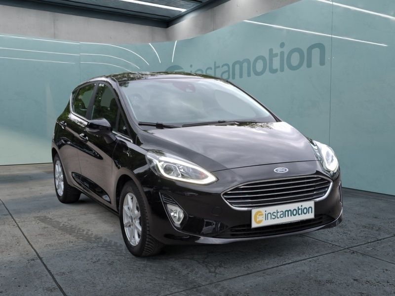 Schwarz Gebraucht 2021 Ford Fiesta Titanium Kleinwagen | 15.200 € (Fairer Preis) - Bild 1/4