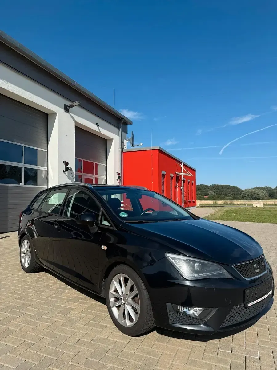 Gebraucht Seat Ibiza ST FR 105 PS (77 kW) 2012 Schwarz Kombi