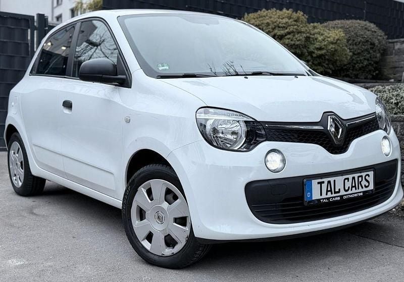 Second-hand Renault Twingo Expression 71 CP (52 kW) 2015 Alb Hatchback