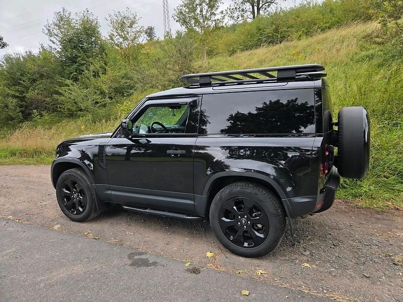 Schwarz Gebraucht 2022 Land Rover Defender SUV | 58.900 € (Superpreis) - Bild 1/4