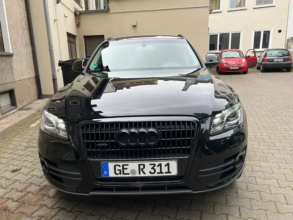 Gebraucht Audi Q5 170 PS (125 kW) 2011 Schwarz SUV