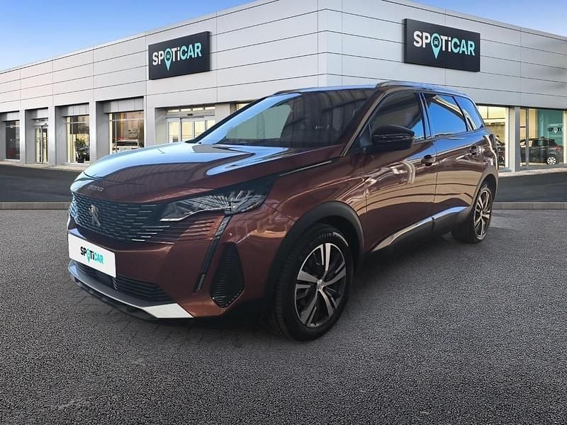 Gebraucht Peugeot 5008 131 PS (96 kW) 2023 Braun SUV