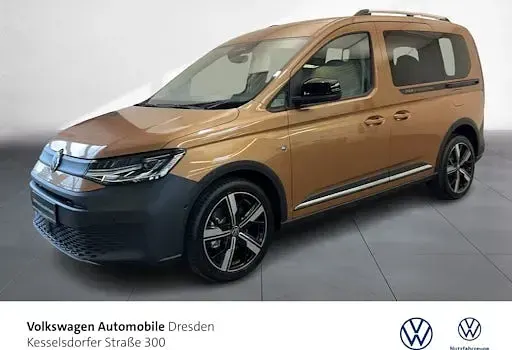 Neu VW Caddy PanAmericana 122 PS (89 kW) 2026 Braun Van / Kleinbus