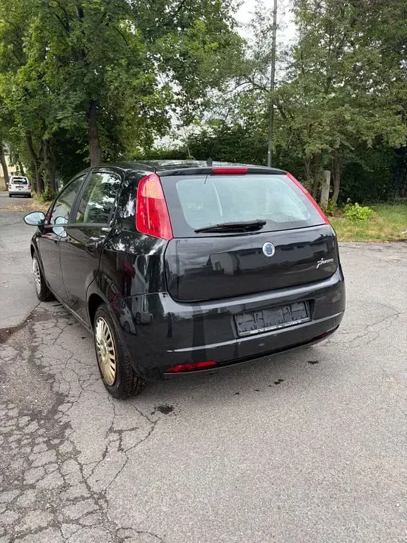 Gebraucht Fiat Punto Active 75 PS (55 kW) 2007 Schwarz Kleinwagen