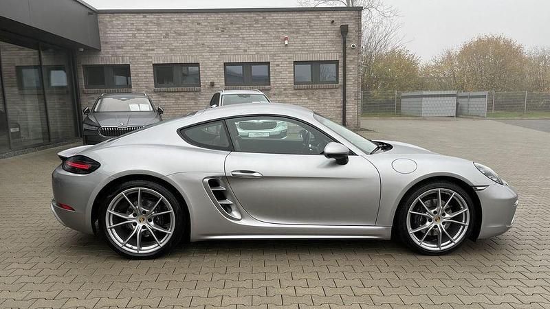 Gebraucht Porsche 718 Cayman Sport 299 PS (219 kW) 2024 Gtsilber Coupé
