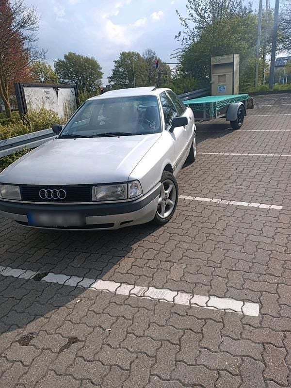 Gebraucht Audi 80 90 PS (66 kW) 1991 Silber Limousine