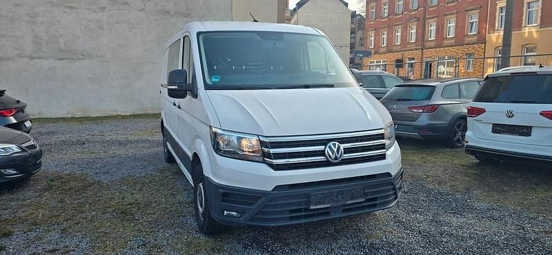 Gebraucht VW Crafter Trendline 140 PS (102 kW) 2021 Weiß Van