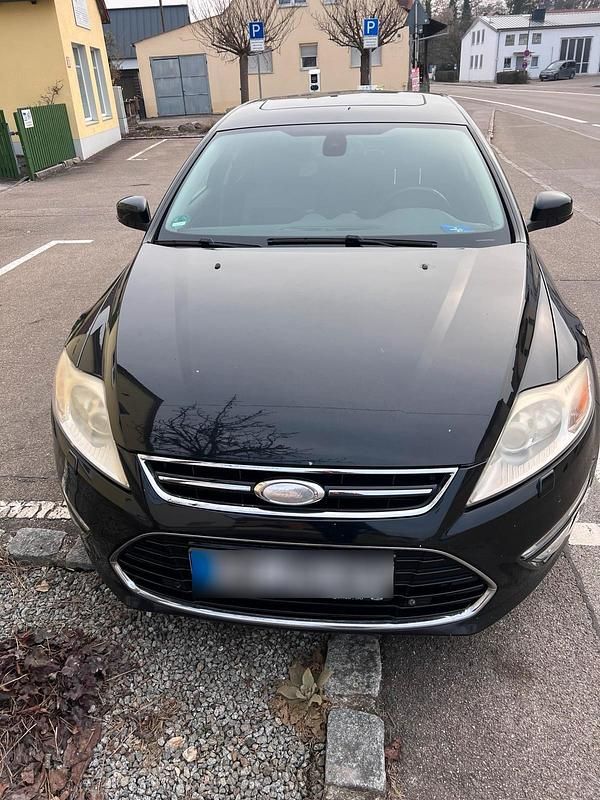 Gebraucht Ford Mondeo 239 PS (175 kW) 2011 Schwarz Limousine