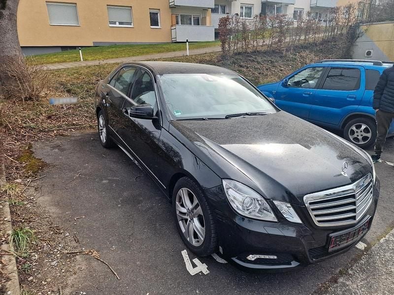 Gebraucht Mercedes E350 272 PS (200 kW) 2009 Schwarz Limousine