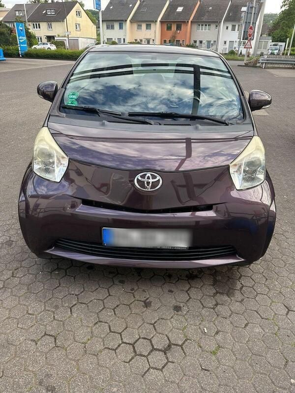 Violet Gebraucht 2009 Toyota iQ Kleinwagen | 4.750 € (Guter Preis) - Bild 1/4