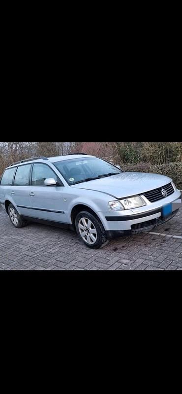 Gebraucht VW Passat 116 PS (85 kW) 1999 Weiß Kombi