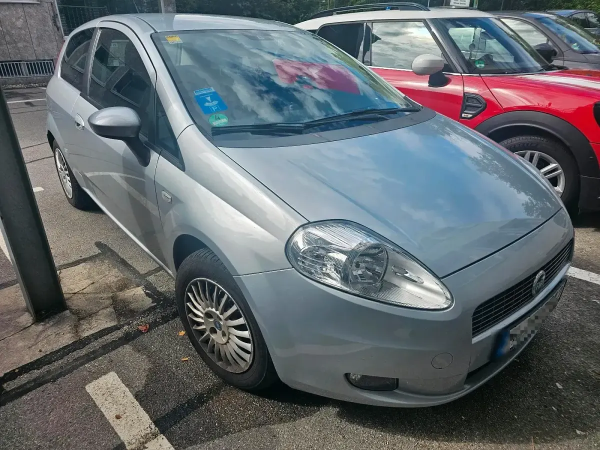 Gebraucht Fiat Punto 70 PS (51 kW) 2007 Grau Kleinwagen
